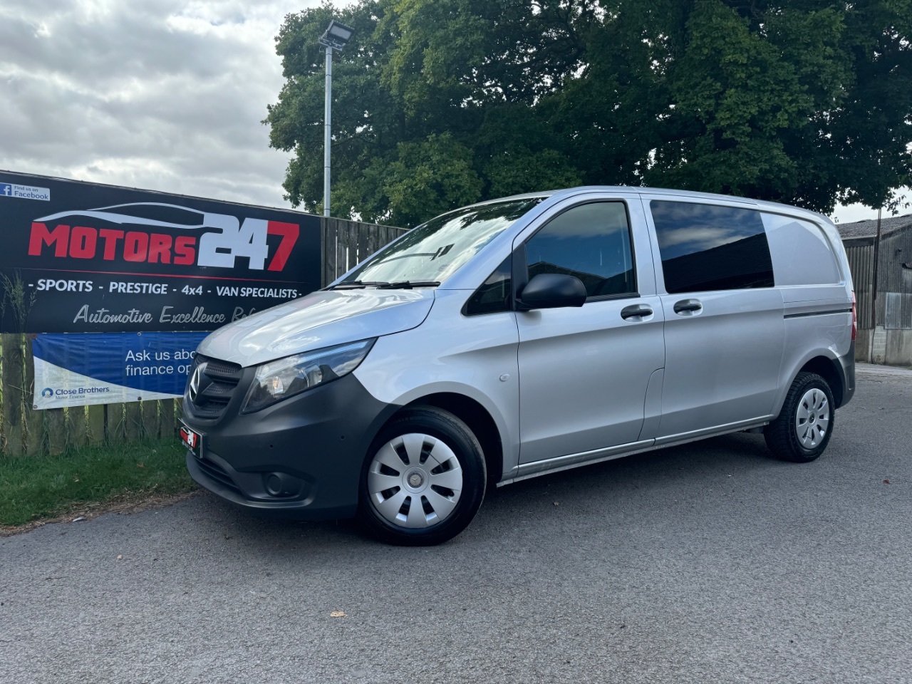 2020 Mercedes-Benz Vito